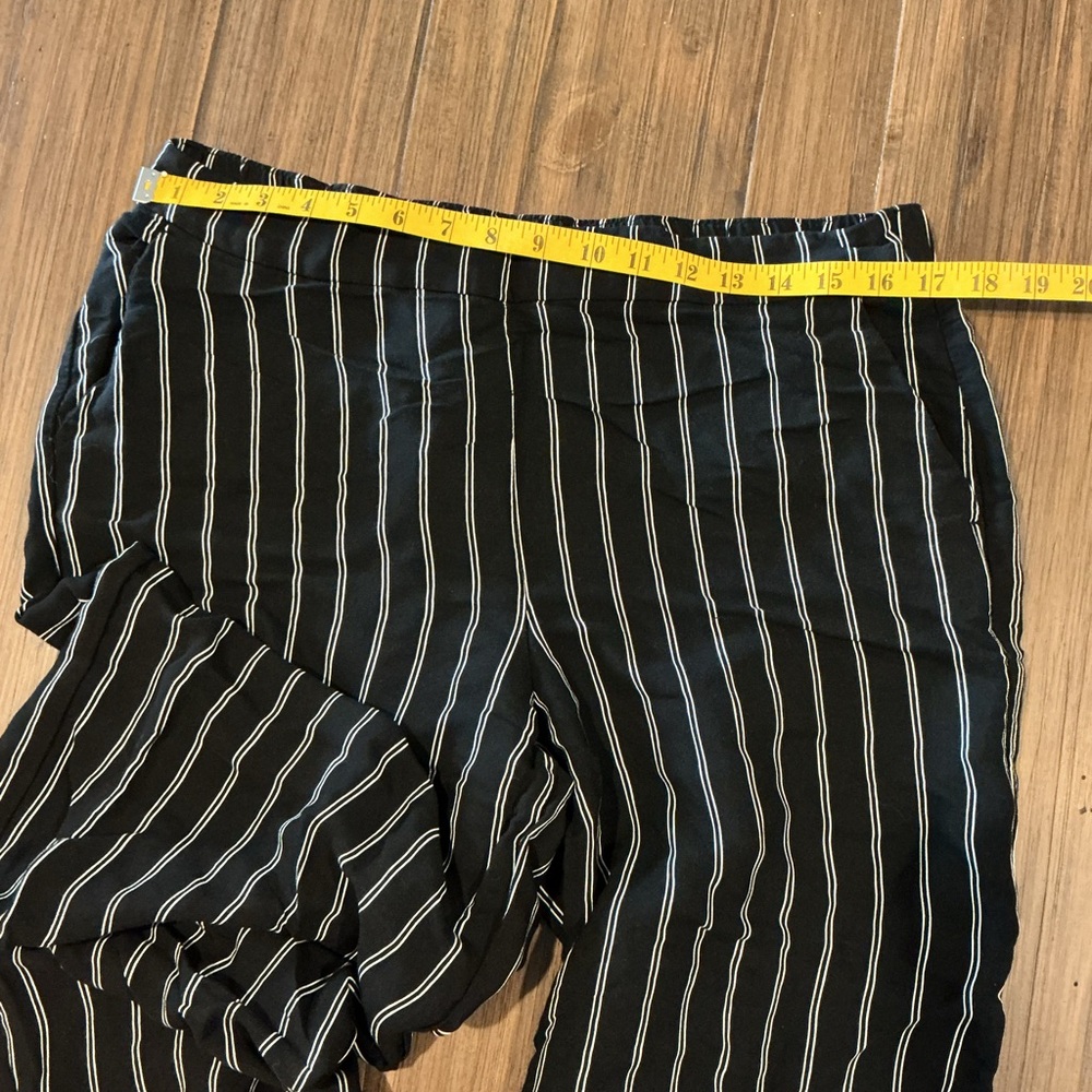 LOFT Wide Leg, Light Weight Pants - Picture 7 of 9